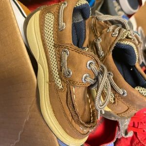Toddler/Baby Sperrys- size 4